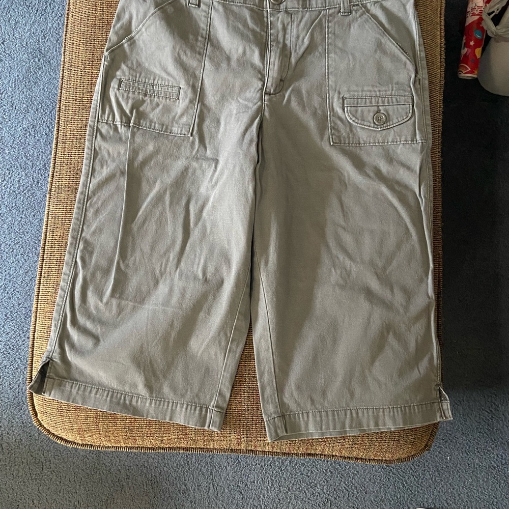 Two pairs of Lee capris
